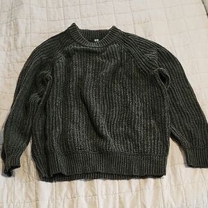 Uniqlo Men's Dark Green Crewneck Sweater